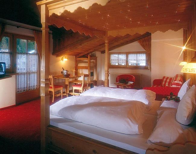 Hotel Garni San Nicolo Pozza di Fassa Buitenkant foto