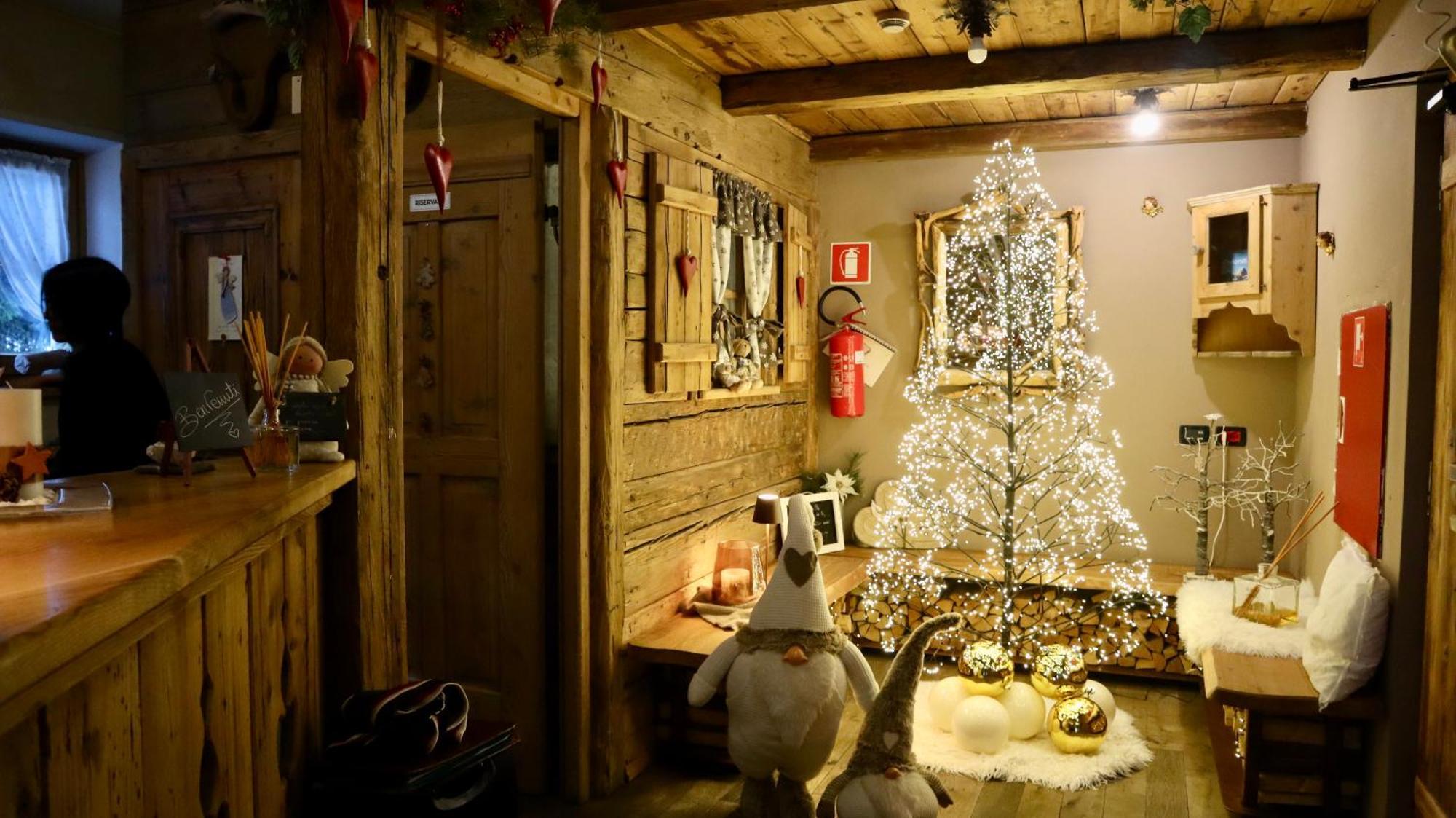 Hotel Garni San Nicolo Pozza di Fassa Buitenkant foto